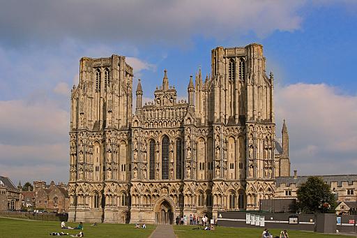 Wells cathedral.jpg